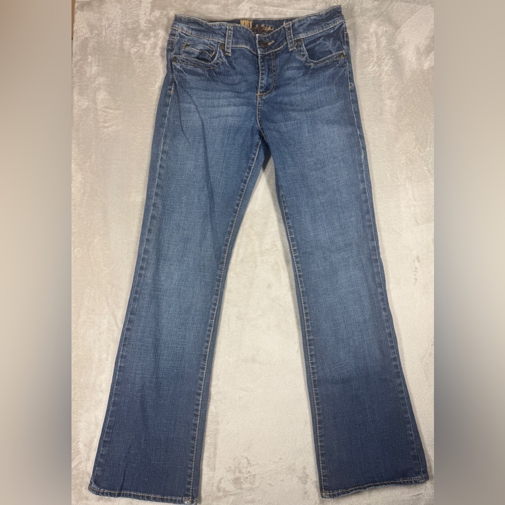 Kut from the Kloth Bootcut Cotton Blend Buttoned Flap Pockets Blue Jeans Size 8